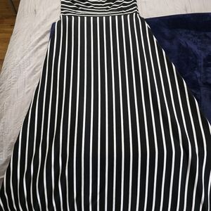 Elegant Black and White Striped Skirt